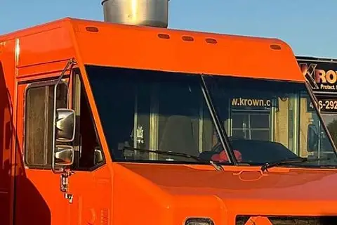 510 Yonge Street Truck