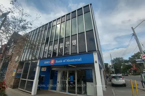 640 Bloor Street W 101