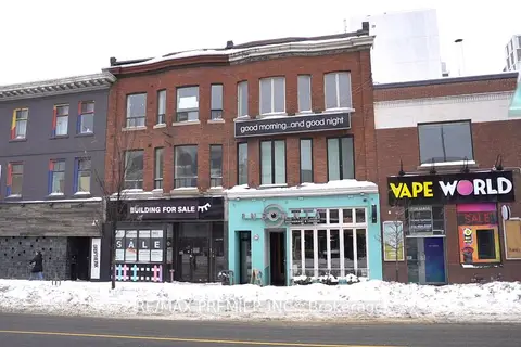 563 Bloor Street W