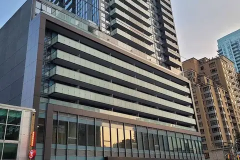 161 Eglinton Avenue E C208