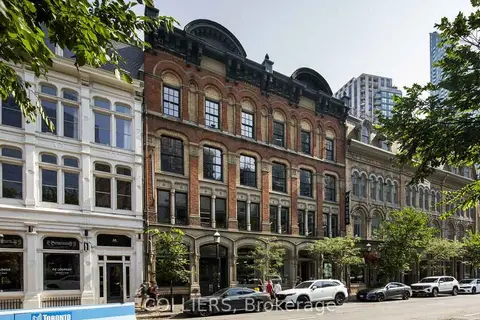 43 Front Street E 200