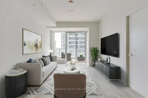 7 Golden Lion Heights N2406