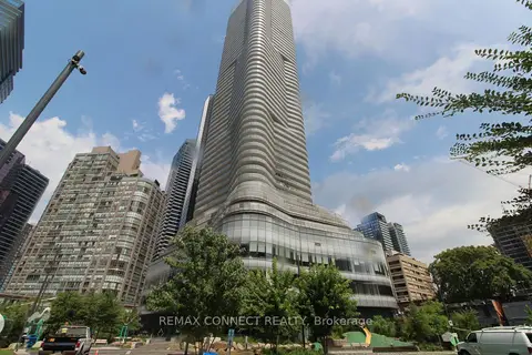 15 Wellesley Street W # 324