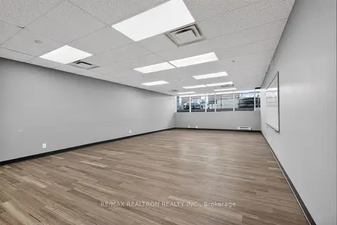 685 Sheppard Avenue E G02