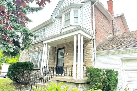 1563 Bathurst Street