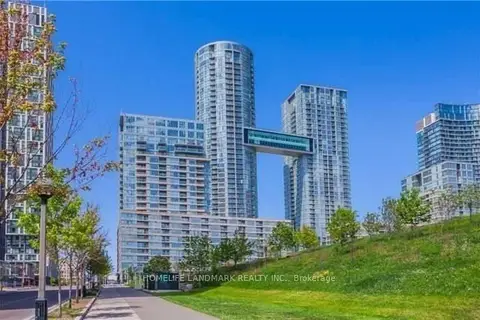 26 Capreol Court G17