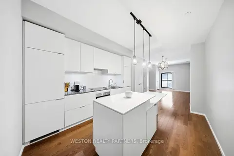 5 st joseph Street 208
