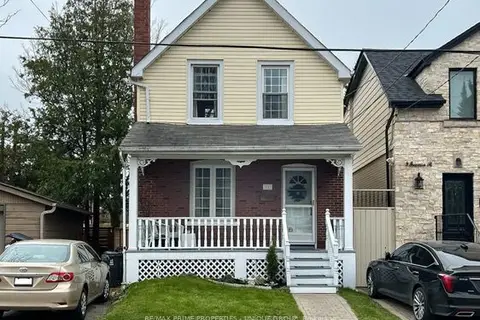 11 Freeman Street