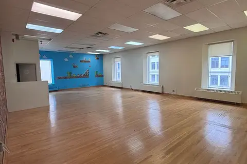 25 Toronto Street 300