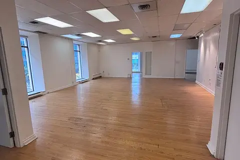 25 Toronto Street 200