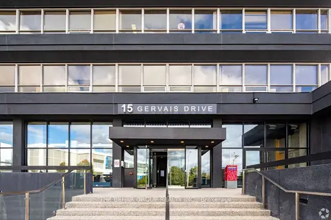 15 Gervais Drive 604