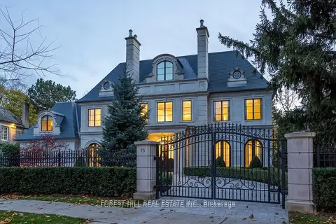 15 Tudor Gate