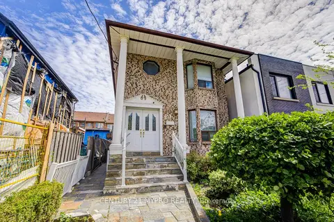 211 Bellwoods Avenue