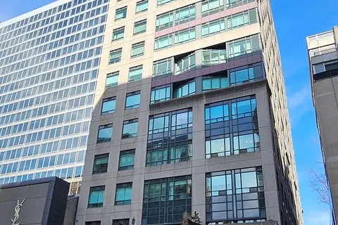 102 Bloor Street W 306