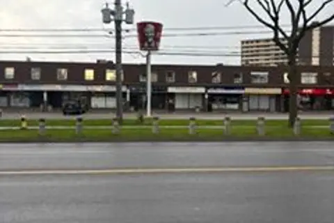 2760 Victoria Park Avenue 208