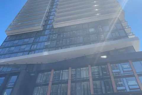 89 Church Street 4106