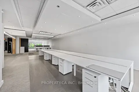 354 Davenport Road 202