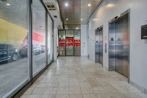 302 Spadina Avenue 103