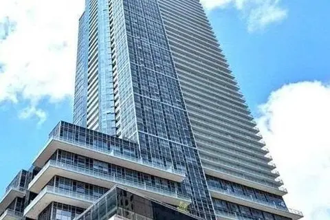 384 Yonge Street 37