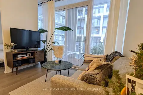 8 Hillsdale Avenue E 1135