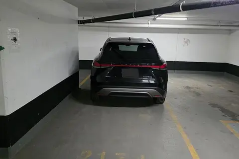 21 Iceboat Terrace Parking-174