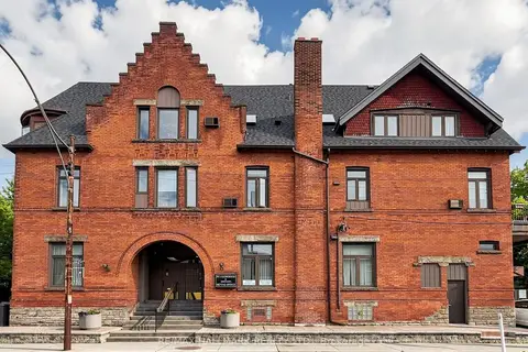 458 Markham Street