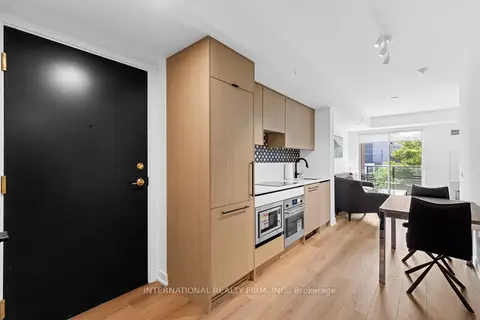 5 Lakeview Avenue 409