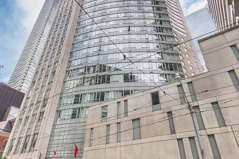 210 Victoria Street 4407