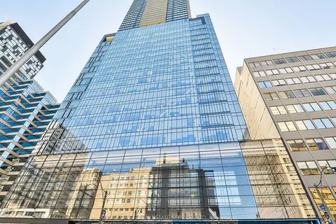 488 University Avenue 2703