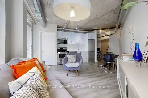 170 Sudbury Street 415