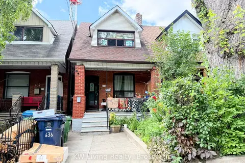636 Clinton Street