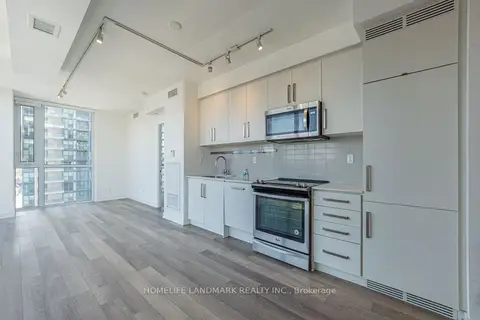 5180 Yonge Street 1207