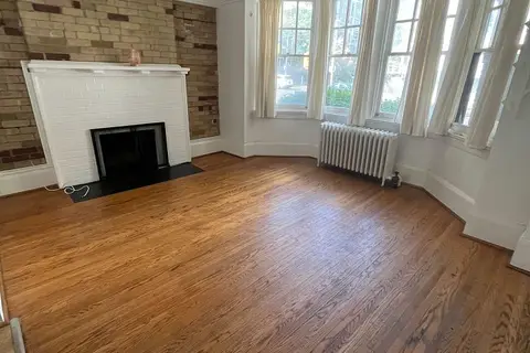440 Avenue Road 2