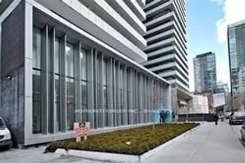 42 Charles Street 904