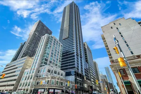 395 Bloor Street E 4203