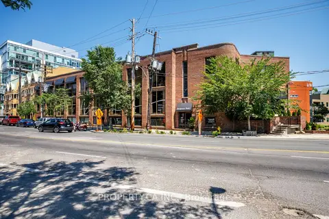320 Davenport Road Unit 105