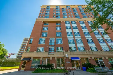 15 Maplewood Avenue PH 6