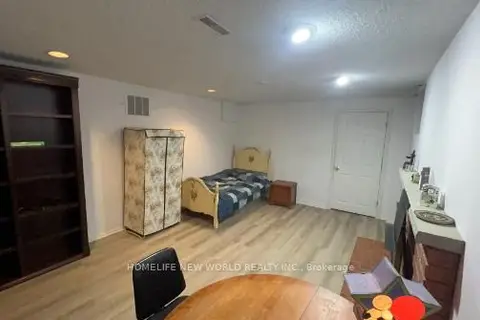 38 Marcelline Crescent Lower Room2