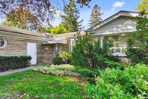 46 Palomino Crescent