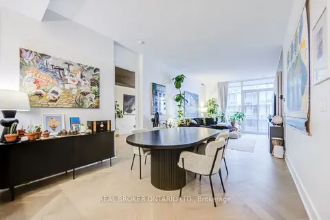 29 Queens Quay E 916