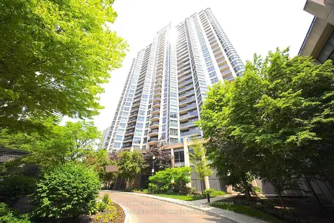 10 Northtown Way 212
