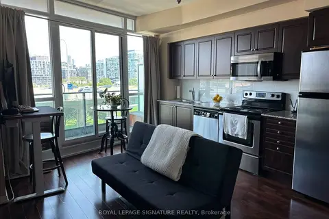 209 Fort York Boulevard 868
