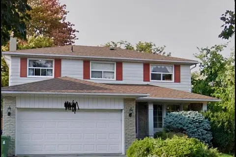 105 Whitehorn Crescent