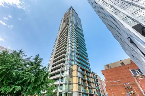 18 Yorkville Avenue 3204