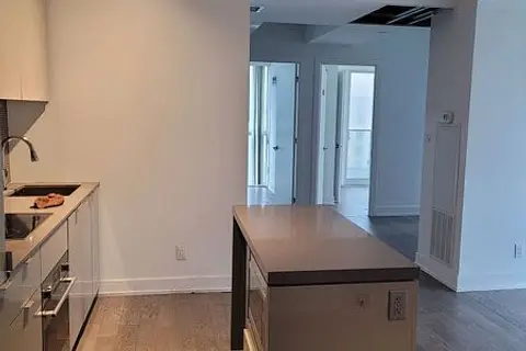 7 Greenville Street 803