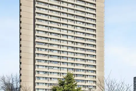 725 Don Mills Road 906