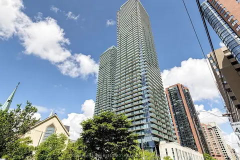 1080 Bay Street 1710