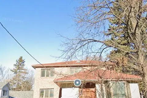 16 Connaught Avenue
