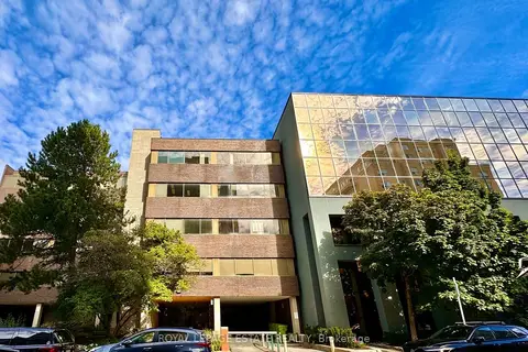 124 Merton Street 305A