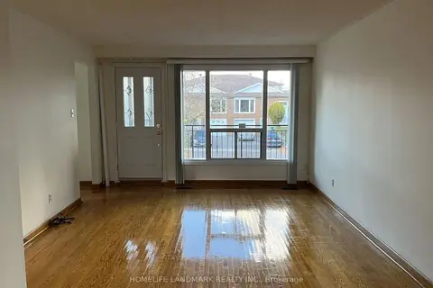 31 Pawnee Avenue UPPER